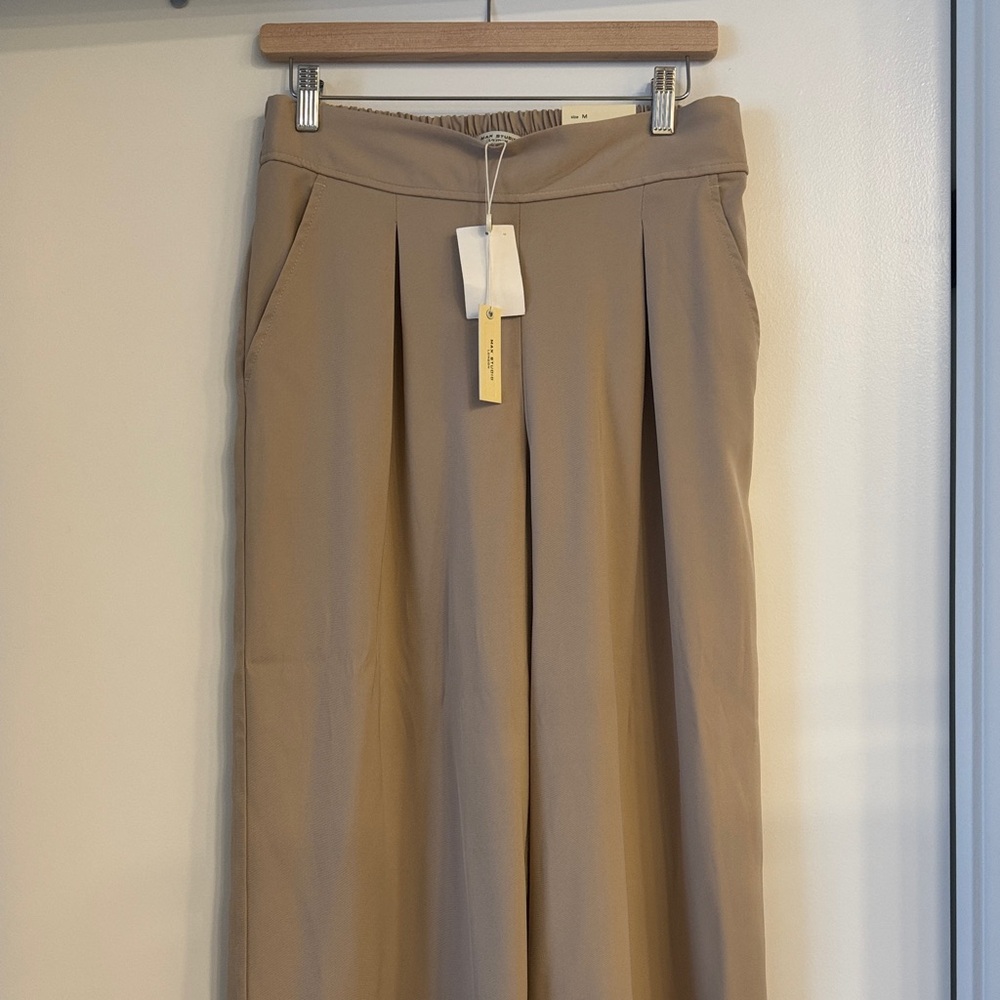 NEW MAC STUDIO LONDON Tan Wide-Leg Trousers, never worn. Tags on